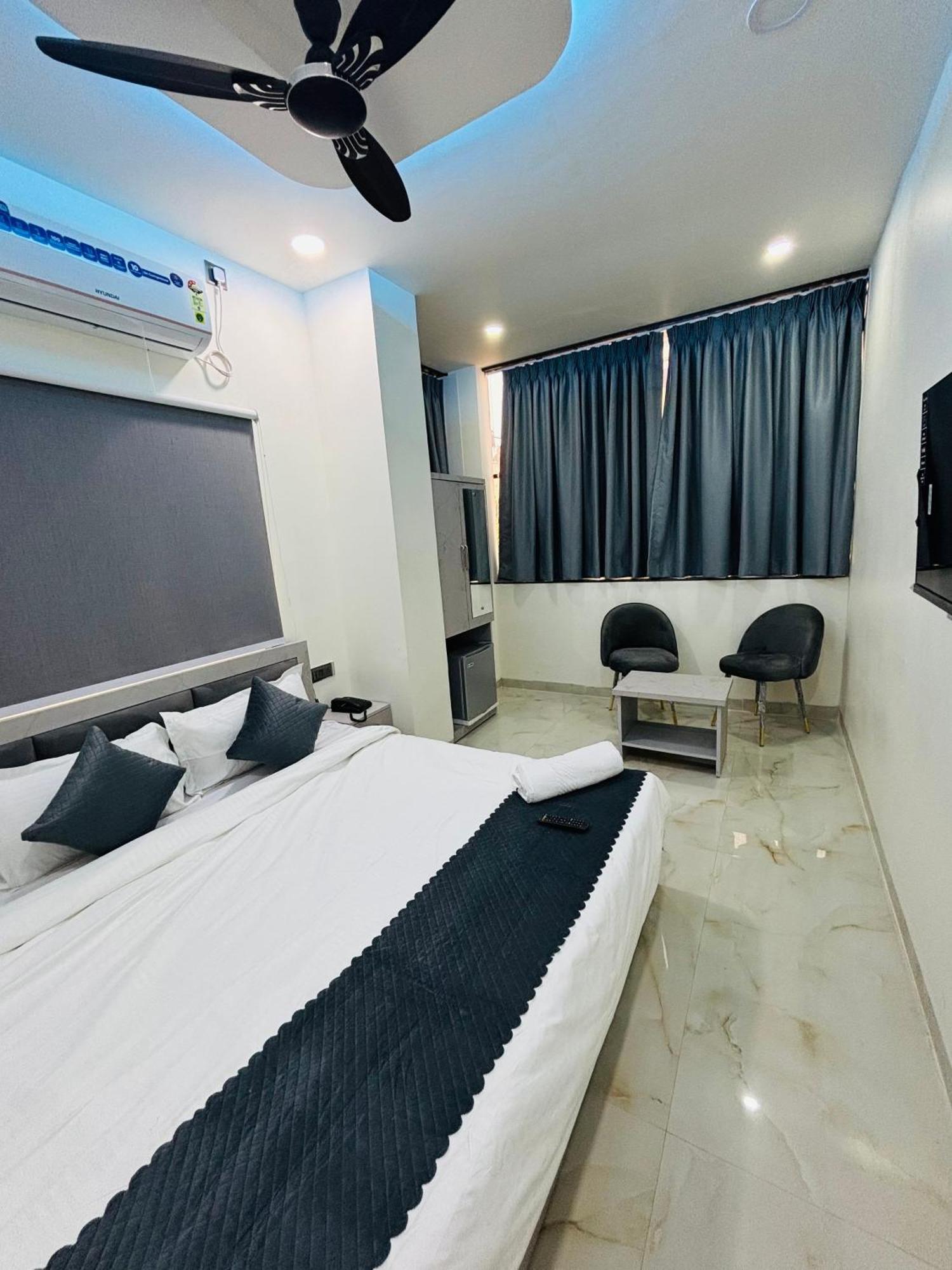 Hotel Sky City Nagpur Exterior foto